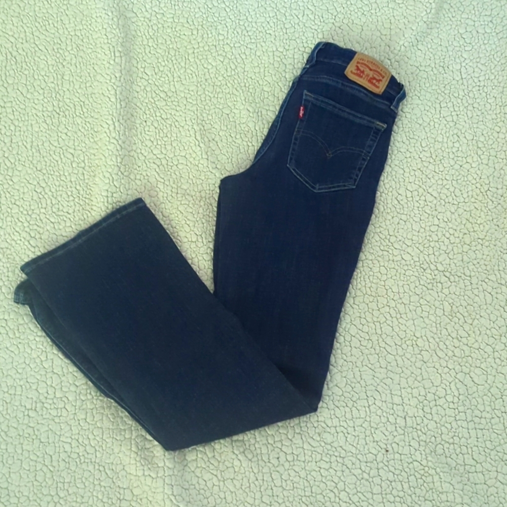 Women's Levi's Jeans , Dark wash, smoke free home, size 26, highrise bootcut